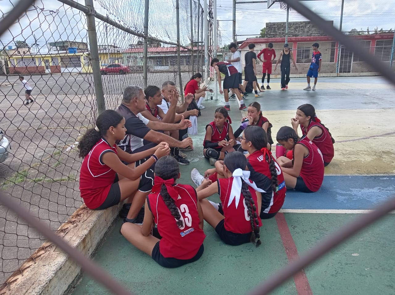 ¡Fuego en la Red! Jornada de amistosos Alpha Voley y La Grecca Voley Paralizaron la Cancha Venecia